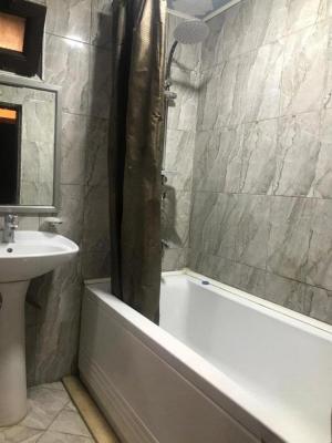 Бакы, старое здание 1 комната, арендовать, 50 м²  , Нәсими рајону