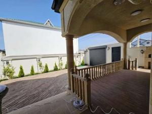 Бакы, садовый домик 4 комната, продажа, 210 м² , 4 сот , Хәзәр рајону, Бузовна