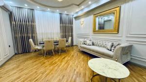 Бакы, новостройка 4 комната, арендовать, 156 м²  , Јасамал рајону