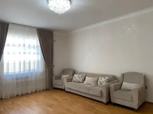 Бакы, новостройка 3 комната, арендовать, 130 м²  , Јасамал рајону
