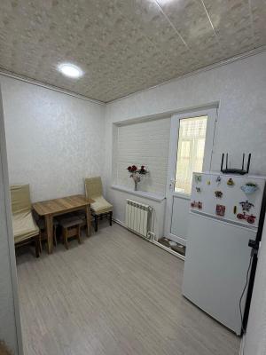 Бакы, старое здание 1 комната, продажа, 40 м²  , Сураханы рајону, Гарачухур гәс.