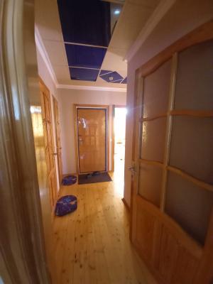 Бакы, старое здание 3 комната, продажа, 55 м²  , Бинәгәди рајону, Биләҹәри гәс.