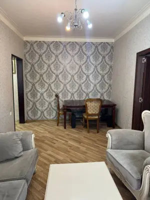 Бакы, старое здание 2 комната, арендовать, 65 м²  , Нәсими рајону
