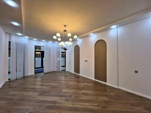 Бакы, садовый домик 5 комната, продажа, 210 м² , 2.5 сот , Хәзәр рајону, Бузовна