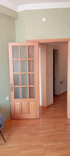 Бакы, старое здание 3 комната, арендовать, 75 м²  , Јасамал рајону, Јасамал гәс.