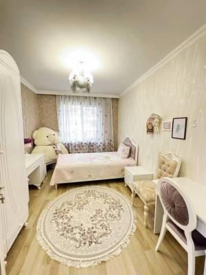 Бакы, старое здание 5 комната, продажа, 125 м²  , Бинәгәди рајону, 8-ҹи микрорајон