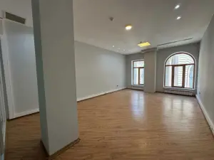 Бакы, офис 5 комната, арендовать, 202 м²  , Нәсими рајону