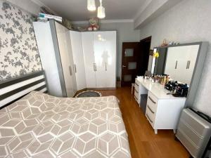 Бакы, новостройка 3 комната, продажа, 57 м²  , Сураханы рајону, Јени Ҝүнәшли гәс.