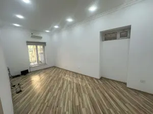 Бакы, офис 6 комната, арендовать, 165 м²  , Јасамал рајону