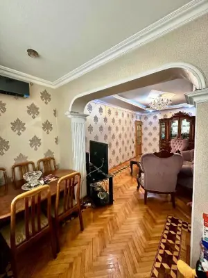 Бакы, старое здание 3 комната, продажа, 85 м²  , Низами рајону, 8-ҹи километр
