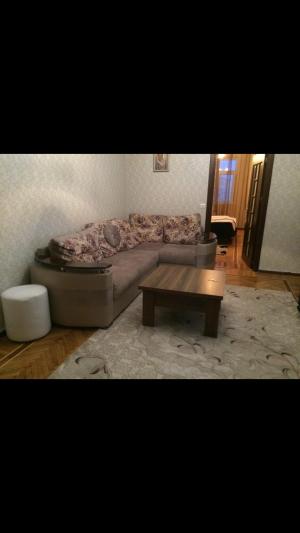 Бакы, старое здание 2 комната, арендовать, 45 м²  , Нәсими рајону, 5-ҹи микрорајон