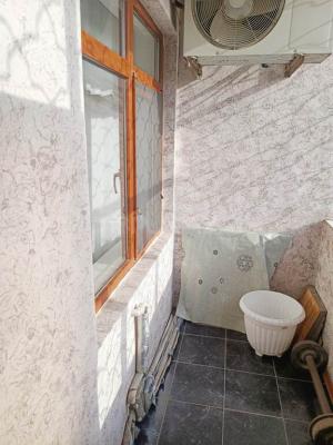 Бакы, старое здание 5 комната, продажа, 145 м²  , Бинәгәди рајону