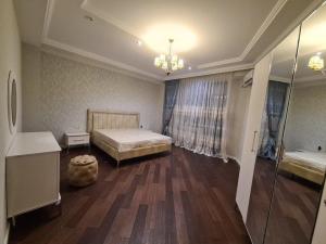 Бакы, новостройка 2 комната, арендовать, 90 м²  , Јасамал рајону
