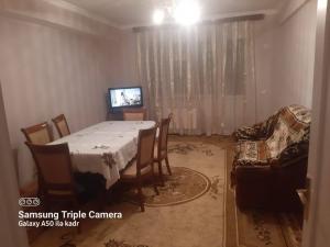 Бакы, новостройка 3 комната, арендовать, 110 м²  , Бинәгәди рајону, Хоҹәсән гәс.