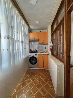 Бакы, старое здание 3 комната, продажа, 60 м²  , Сабунчу рајону, Бакыханов гәс.