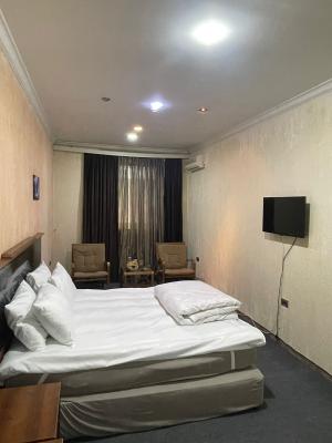 Бакы, старое здание 2 комната, посуточная аренда, 22 м²  , Нәриманов рајону