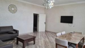 Бакы, новостройка 3 комната, арендовать, 160 м²  , Нәриманов рајону