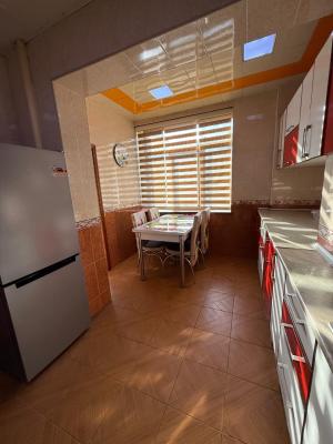 Бакы, старое здание 5 комната, арендовать, 135 м²  , Нәриманов рајону, Бөјүкшор гәс.