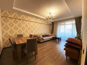 Бакы, старое здание 3 комната, продажа, 85 м²  , Низами рајону, 8-ҹи километр