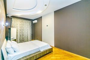 Бакы, новостройка 4 комната, посуточная аренда, 220 м²  , Нәсими рајону