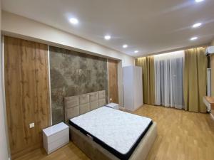 Бакы, новостройка 4 комната, арендовать, 145 м²  , Сәбаил рајону, Бадамдар гәс.